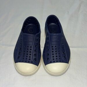 Native Jefferson Child Navy Shoe C3